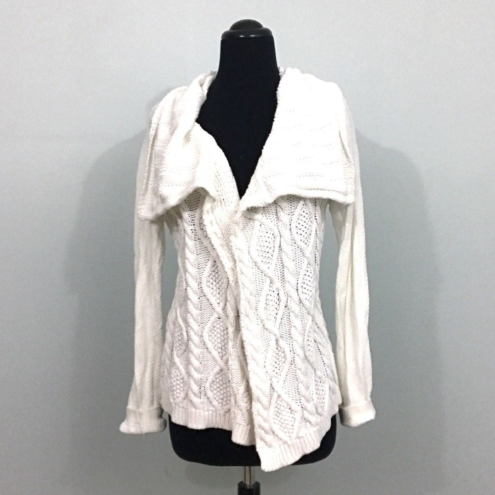 CAbi White Cable Knit Open Front Cardigan Sweater